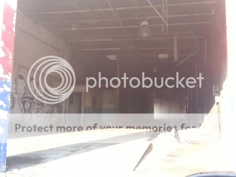 Detroit's Abandoned Car Wash & Detail Shop Pics!